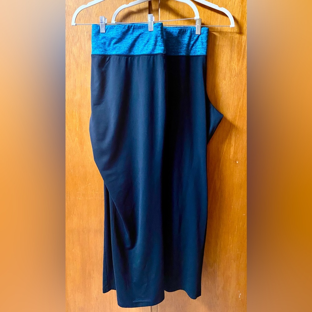 BOGO SALE Lane Bryant Livi Activewear Wide leg Yoga Pants